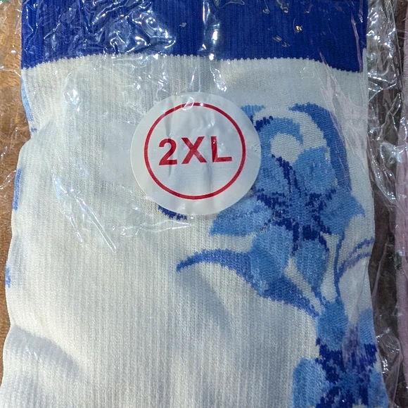 Compression Socks - Size 2XL Quantity - 4 Pair - Picture 2 of 4